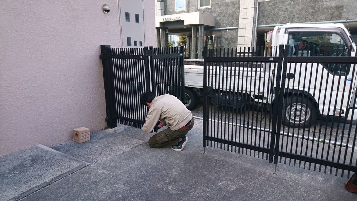 門扉修理なら東郷町のエクステリアの窓口東郷町